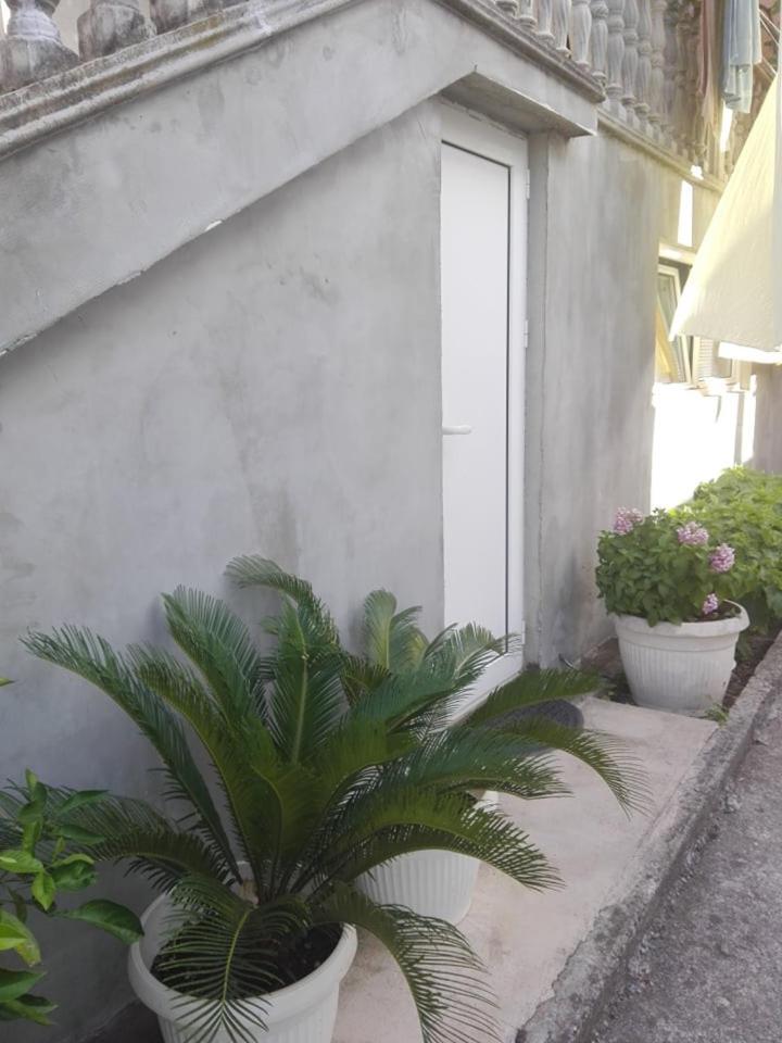 Marko Apartment ซูโตมอเร ภายนอก รูปภาพ