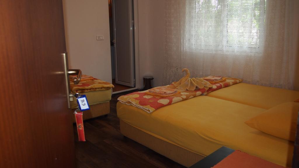 Marko Apartment ซูโตมอเร ภายนอก รูปภาพ